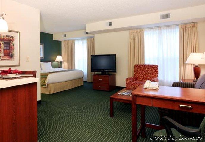 By Marriott 3* Roseville