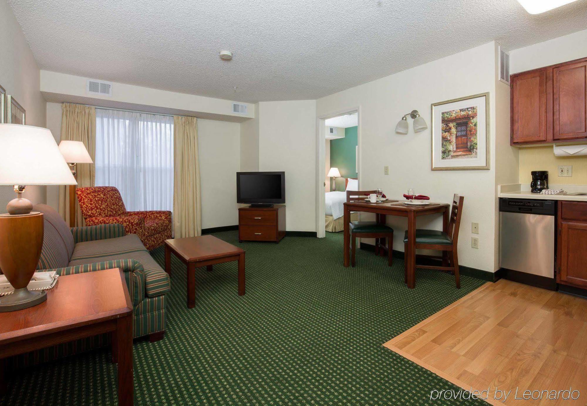 By Marriott Hotel Roseville